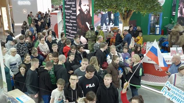 Russia, Moscow. 119 Mira Avenue, 02.07.2023. The International Exhibition and Forum Russia in Mosco смотреть онлайн