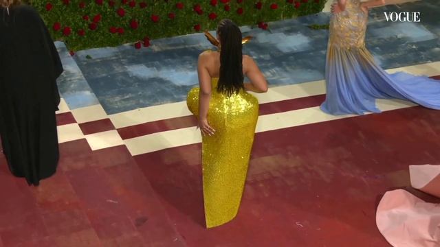 EXPENSIVE! Jodie Turner-Smith & Joshua Jackson on the Met Gala 2022 interview (VOGUE) смотреть онлайн