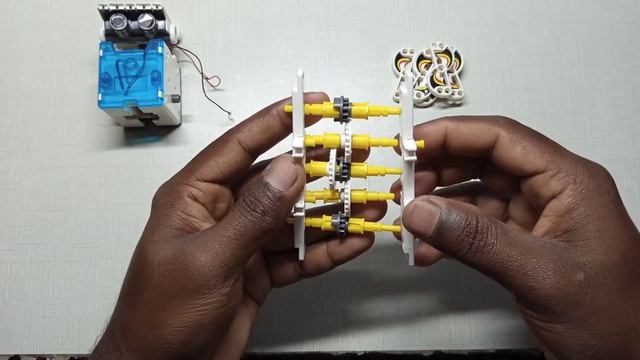 Solar beetle-bot Assembly |DIY| Green energy bot смотреть онлайн