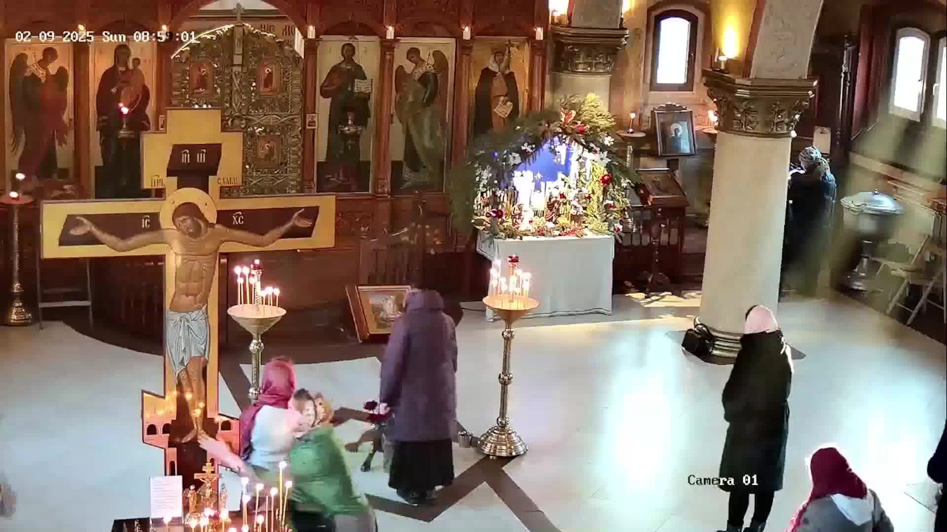 Божественная литургия. 9.02.2025 в 9-00. смотреть онлайн