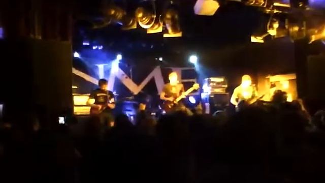 6. In Loving Memory - InMe (live at the Relentless Garage, London 03/12/10) смотреть онлайн