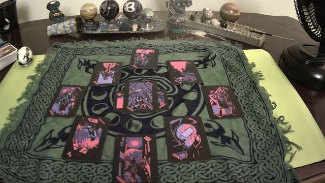 Neon Moon Tarot reading for Pisces November 2021 смотреть онлайн
