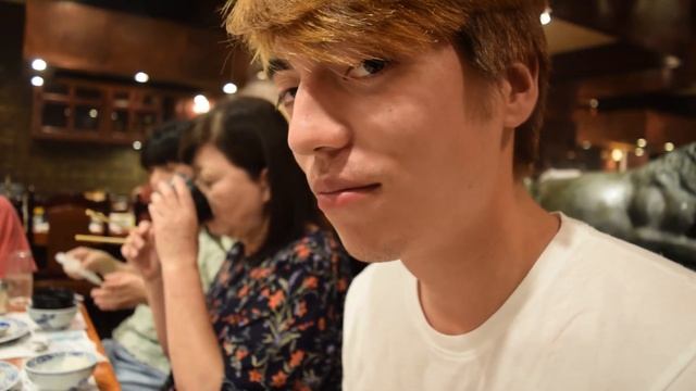 ¥10000 KOBE BEEF STEAK at Steakland, Kobe, Japan || Worth it? смотреть онлайн