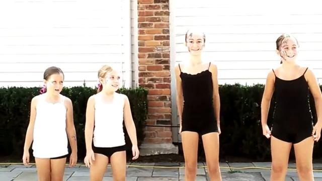 Mas Que Nada & Crazy Love смотреть онлайн