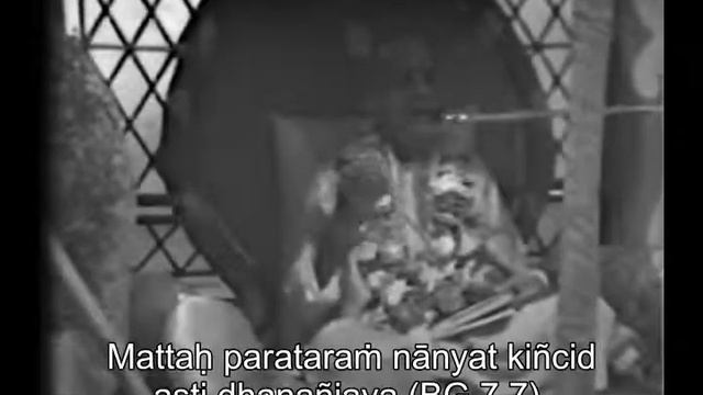 Prabhupada 0985 Menneskeligt liv er især beregnet til at forhøre sig om den Absolutte Sandhed смотреть онлайн