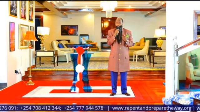 19.4.2020 GLOBAALI SUNNUNTAIKOKOUS: ILMESTYSKIRJAN SEITSEMÄN SINETIN MURTAMINEN (OSA 1) смотреть онлайн