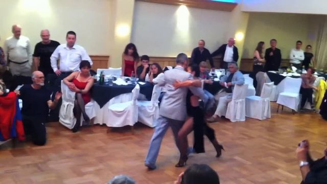 Paloma y Maximilano Tango - Buscándote - Puerto Varas 01/02/2014 смотреть онлайн