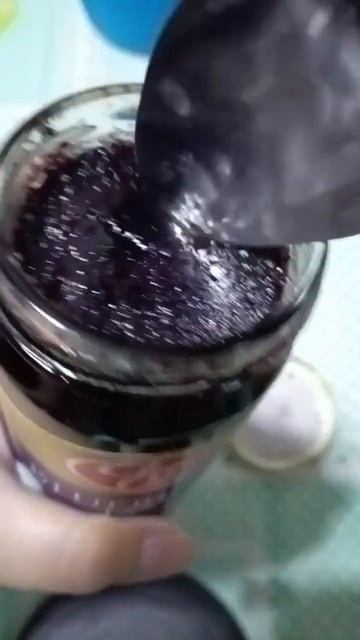 CLARA OLE BLUEBERRY JAM #satisfyingtaste #made of sugar, blueberries,water,high fructose,corn syrup смотреть онлайн