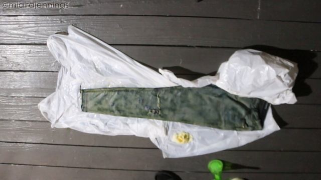 DIY Two-Tone Half Bleached Jeans смотреть онлайн