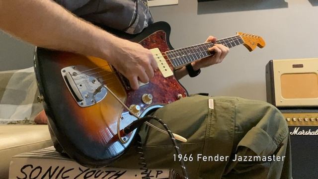 1966 Fender Jazzmaster смотреть онлайн