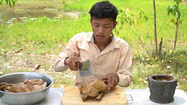Grilled Muscovy Duck Green Coconut | Roasted Muscovy Duck Recipe Cooking in Village смотреть онлайн