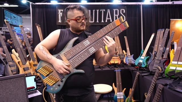 Двуручный темпинг и 12 струнный Бас смотреть онлайн