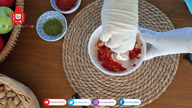 KÖZ BİBER YOĞURTLAMA 🌶️😋🌶️ Meze ve Kahvaltılık🌶️Roasted Pepper Yogurt🌶️ Йогурт с жареным перцем смотреть онлайн