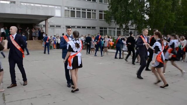 Прощальный вальс. Последний звонок 2017. Гимназия 4, Электростальь смотреть онлайн