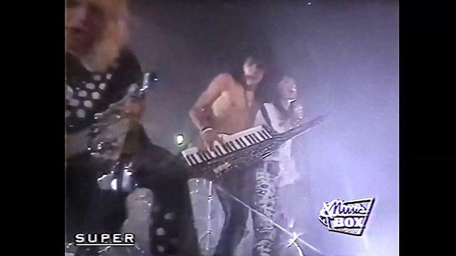 Monro - Some Girls (Official Video) (1987) смотреть онлайн