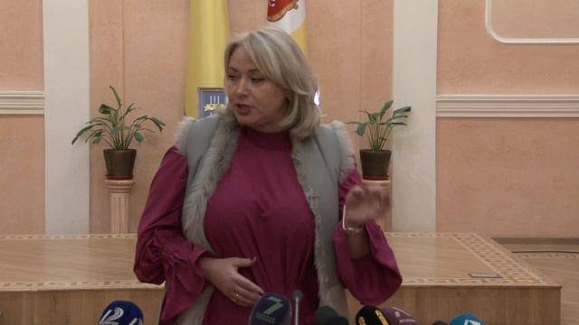 О разлитом лизоле в 24 школе Одессы смотреть онлайн
