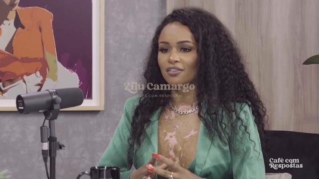 Café com Respostas | Zilu Camargo conversa com Natália Deodato [#01 COMPLETO] смотреть онлайн