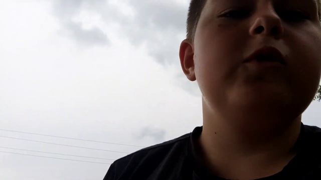 НАЧАЛСЯ КИПИШЬ В ДЕРЕВНЯ. ПРИЕХАЛА ПОЛИЦИЯ. (МЕНЯ ЧУТЬ НЕ ПОЙМАЛИ) смотреть онлайн