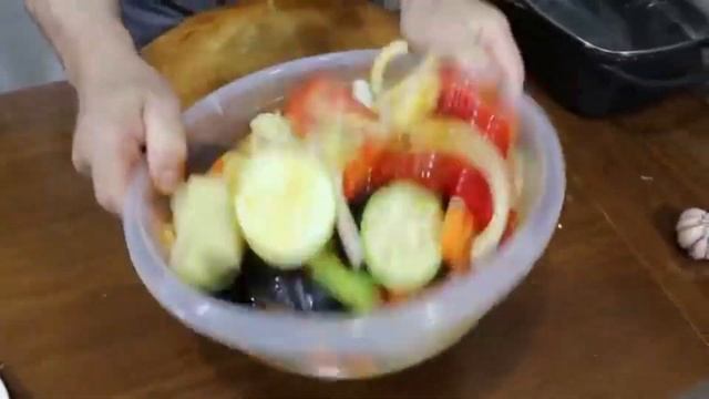 Как вкусно приготовить курицу с овощами!? смотреть онлайн