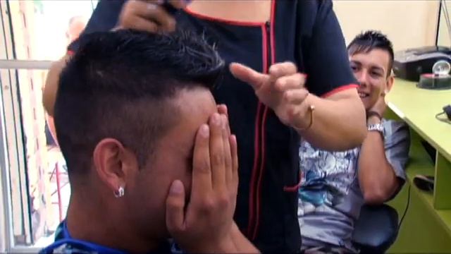 Dash y Cangri cambian su look | Perla смотреть онлайн