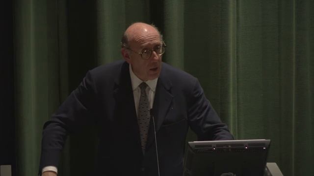 Ken Feinberg: Unconventional Responses to Financial Catastrophe смотреть онлайн