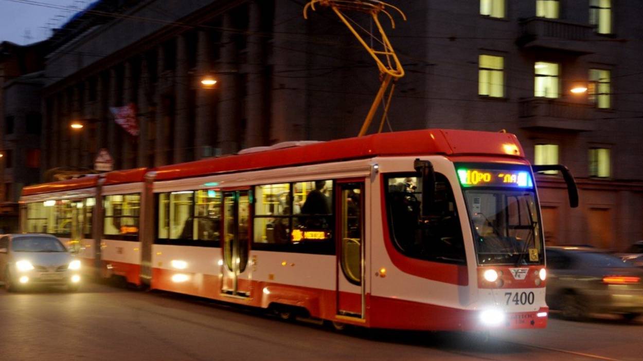 73 Последний трамвай. DeadRomantic 20.10.2019. стихи Алексей Семёнов saman.