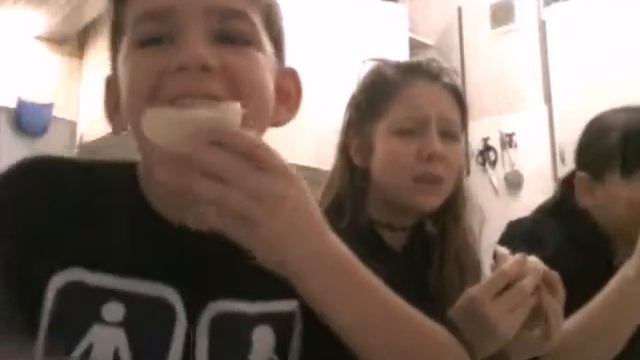 Челлендж с лимоном / Lemon challenge смотреть онлайн