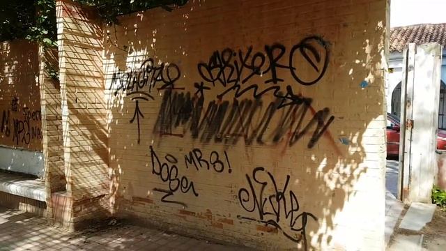 Parque Salvador de Madariaga de Alcalá de Henares смотреть онлайн