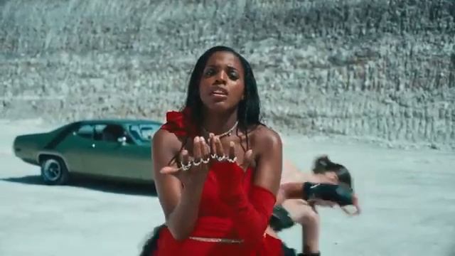 Mamma Mia - MENTISSA(clip Officiel)