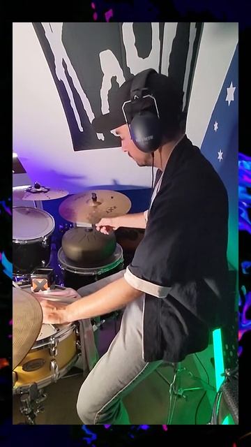 Under Space (MEINL STEEL TONGUE DRUM SONIC ENERGY) смотреть онлайн