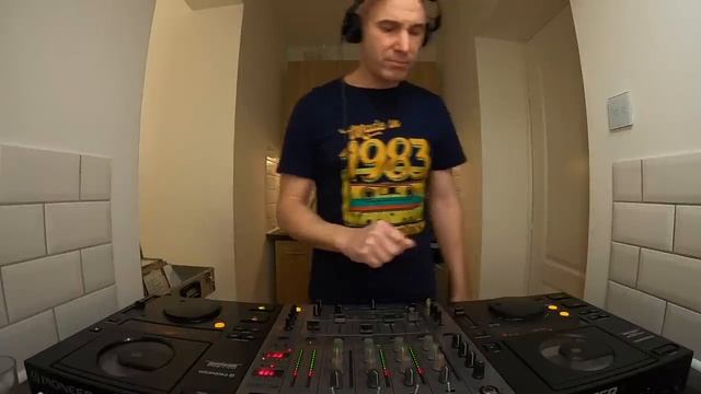 90s & 2000s Morning Mix☕️.mp4 смотреть онлайн