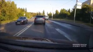 ЗАДЕРЖАНИЕ ПЬЯНОЙ ДЕВУШКИ ЗА РУЛЕМ