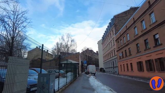 Это тоже #Рига. Улица Админю - между Гертрудес и Стабу/This is also #Riga. Adminu Street смотреть онлайн
