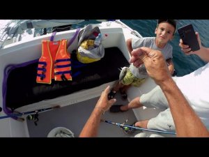 Дикий Луфарь и юный рыбак 6 лет, жизнь только начинается!!!!!