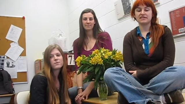 Heather, Jasmine and Amber's Intro to W.Review Video смотреть онлайн