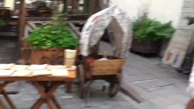 Таллин, пробуем орешки смотреть онлайн