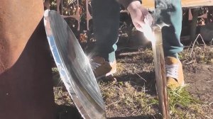 Параболическое зеркало как линза солнечный концентратор из спутниковой тарелки, эксперимент.