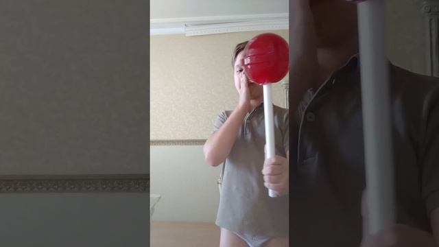 Огромный чупа чупс смотреть онлайн