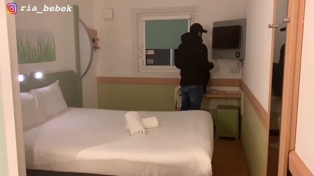 IBIS BUDGET HOTEL HUSLOW LONDON | TIMOR LESTE VLOGGER смотреть онлайн