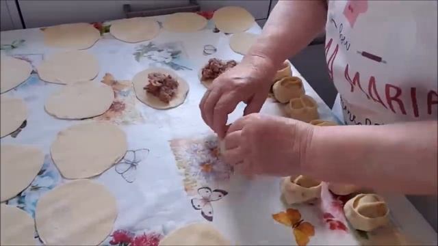 Манты двух видов!Заготовки мант!Домашняя еда Кухня Рецепты смотреть онлайн