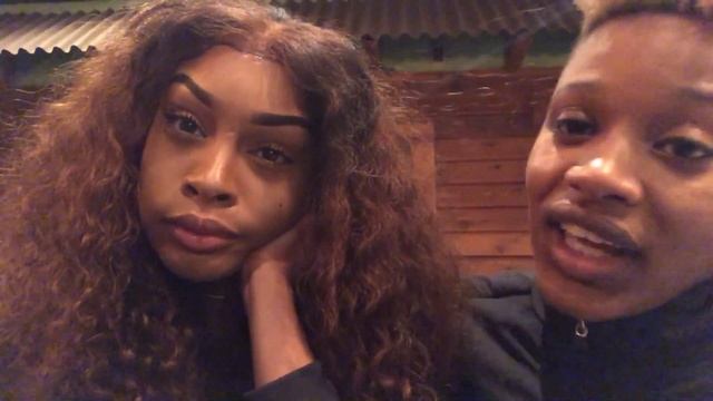 Mini Vlog : She doesn't want to kiss me in public смотреть онлайн