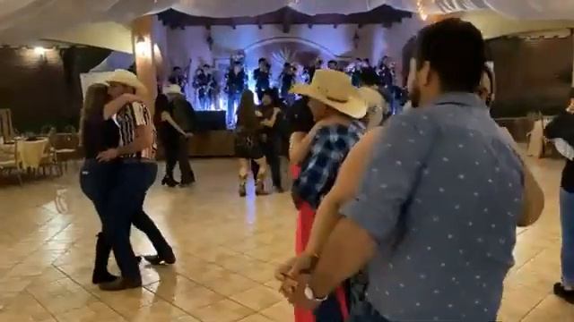 Xv Años Hacienda San Gabriel смотреть онлайн