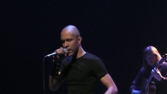 Krister Linder - Next To You. Live at Södra Teatern смотреть онлайн