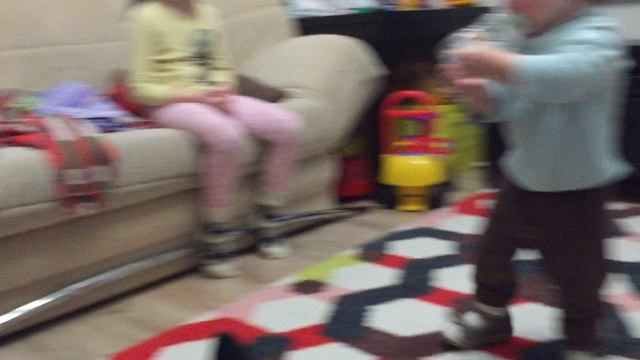 мама тоже так умеет смотреть онлайн