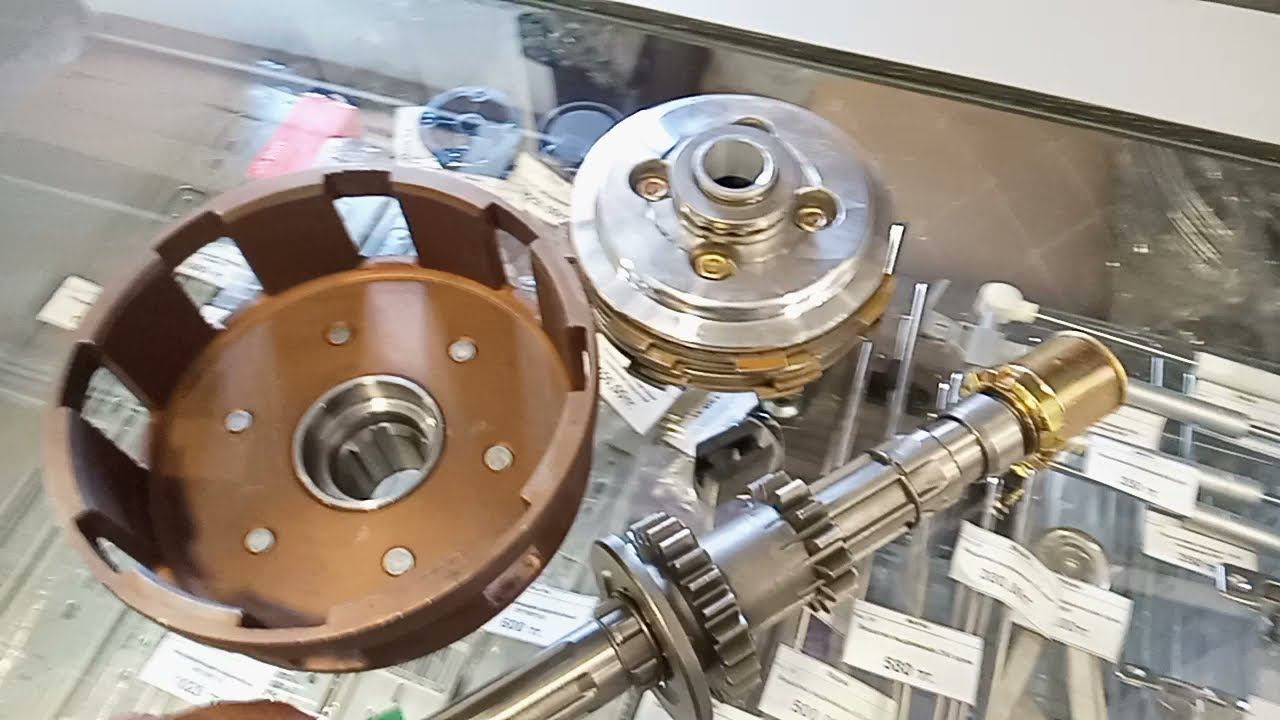 Дисковое сцепление на МБ HUTER МК 8000 и выше смотреть онлайн