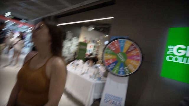 PASYALAN SA SINGAPORE | FUNAN MALL SINGAPORE | A6400 KIT LENS VLOG VS SIGMA 16MM F1.4 смотреть онлайн