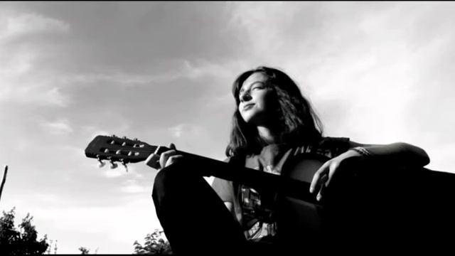 Tuna Kiremitçi - Birden Geldin Aklıma смотреть онлайн