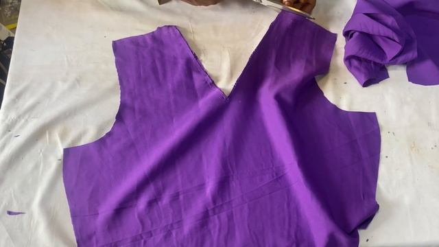 How to make a Stylish Basque Waistline Gathered Dress смотреть онлайн