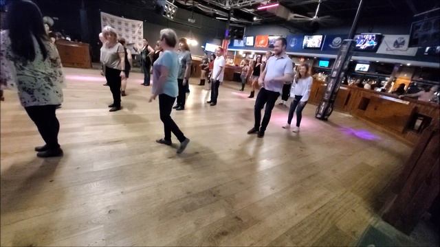 Storm And Stone Line Dance By Maddison Glover Lesson With Rita At Renegades On 1 26 23 смотреть онлайн
