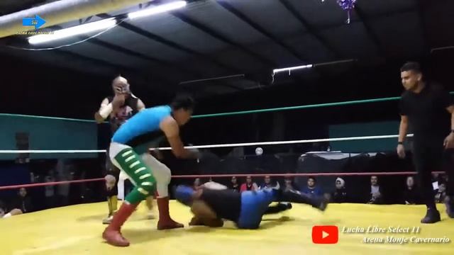 Jhony Dinamo, Neblina vs Indio Vitela Jr. Barracuda Jr. Arena Monje Cavernario смотреть онлайн